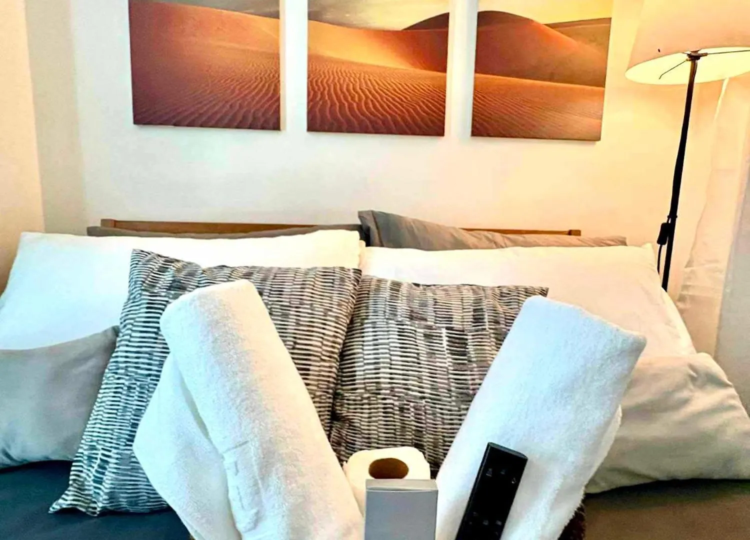 Bahay-Bahayan By K&A At Azure Urban Resort Residences Manila Aparthotel