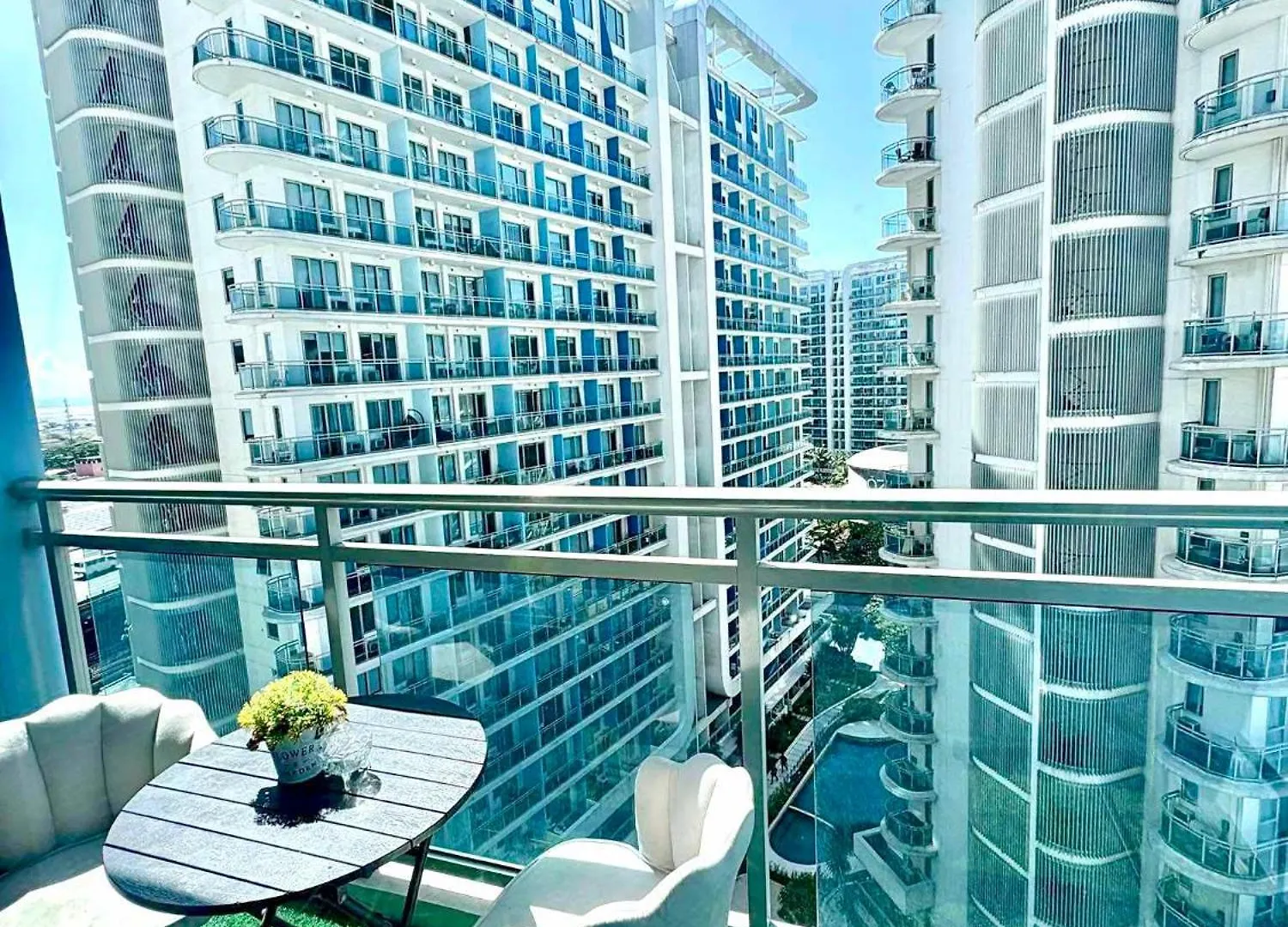 Bahay-Bahayan By K&A At Azure Urban Resort Residences Manila